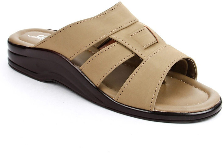 liberty chappals online