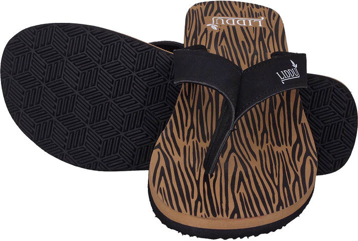 waves chappals