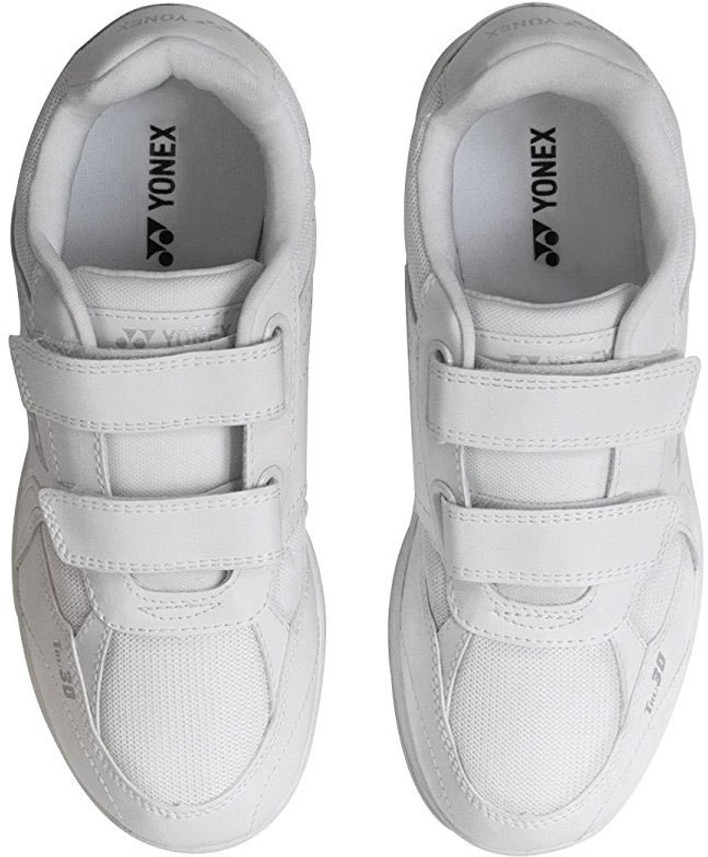 yonex badminton shoes for girls