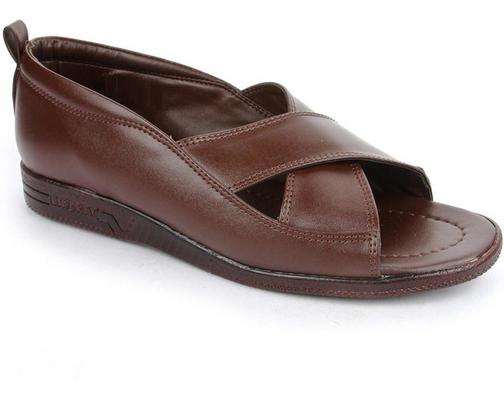 liberty sandals flipkart
