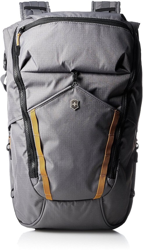 victorinox altmont active compact laptop backpack