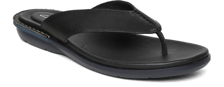 clarks leather slippers