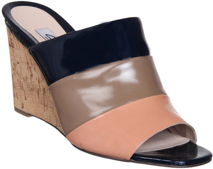 clarks chappals online