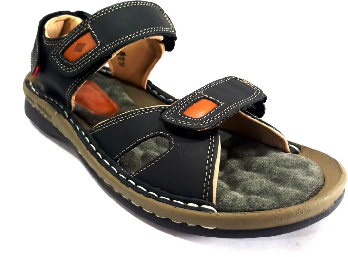 lee cooper slippers flipkart