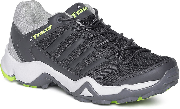 tracer sports shoes