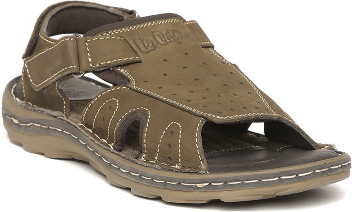lee cooper leather sandals flipkart