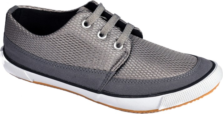 lakhani casual shoes price