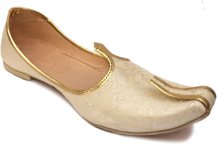 Pawadi Party wear wedding Ethnic mojari 