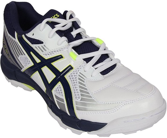 asics cricket shoes price in india