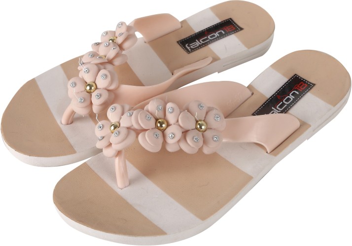 women's flat sandals flipkart