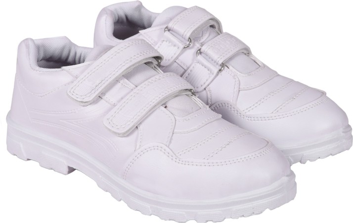 white shoes for girls flipkart