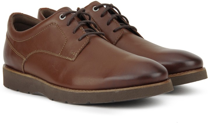 clarks folcroft plain