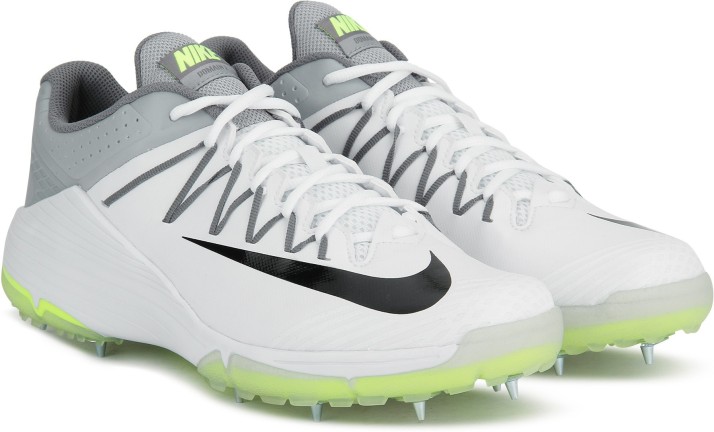 nike cricket shoes spikes