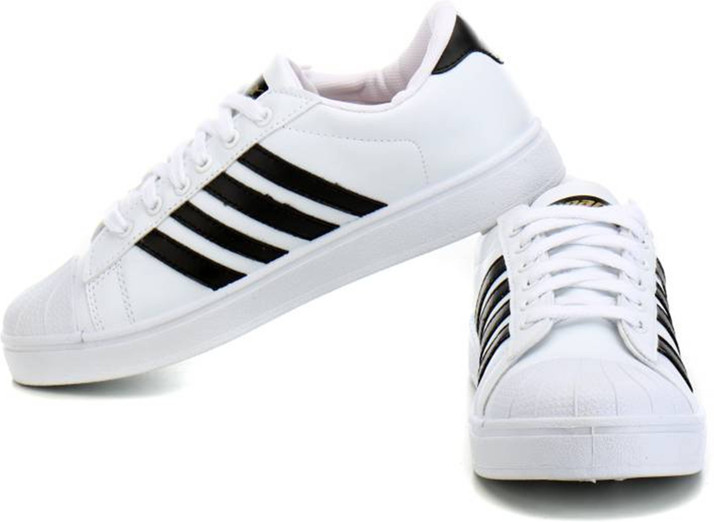 white casual shoes for boys