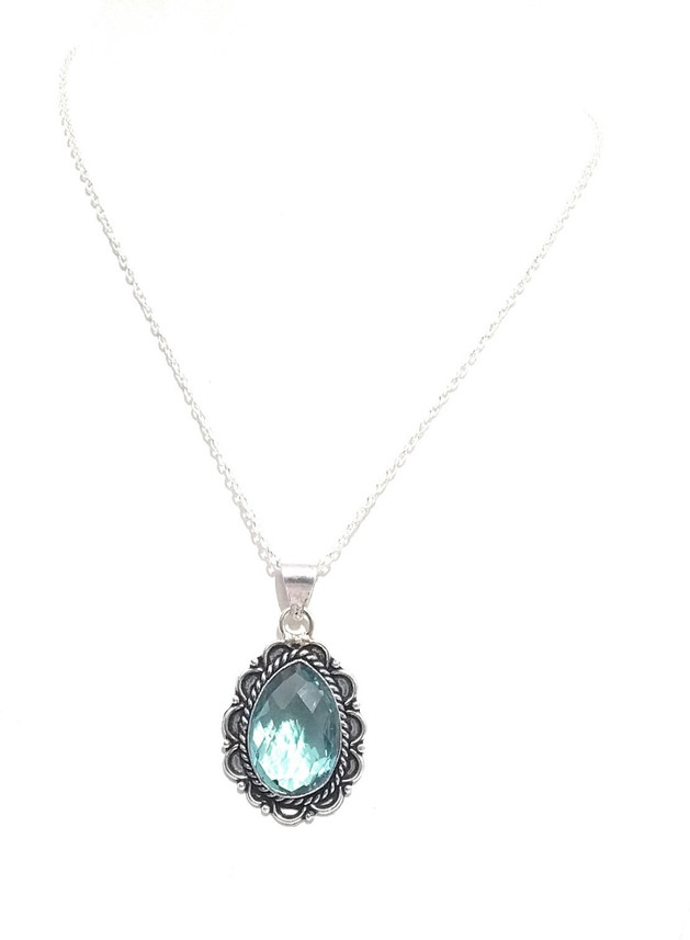 Athizay Imitation Silver Long Chain with Black Stone Pendant Formal Look for Women Stylish Chunky Chain Necklace Opera