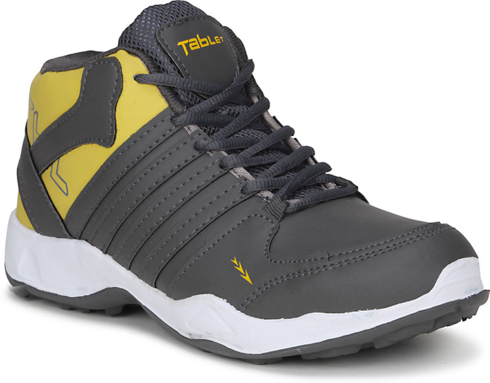 columbus sports shoes flipkart