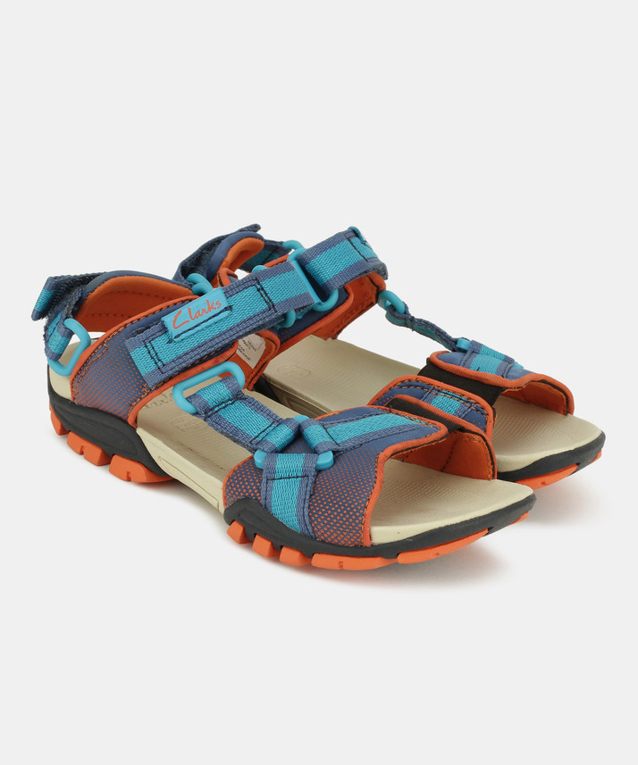 clarks sandals kids price