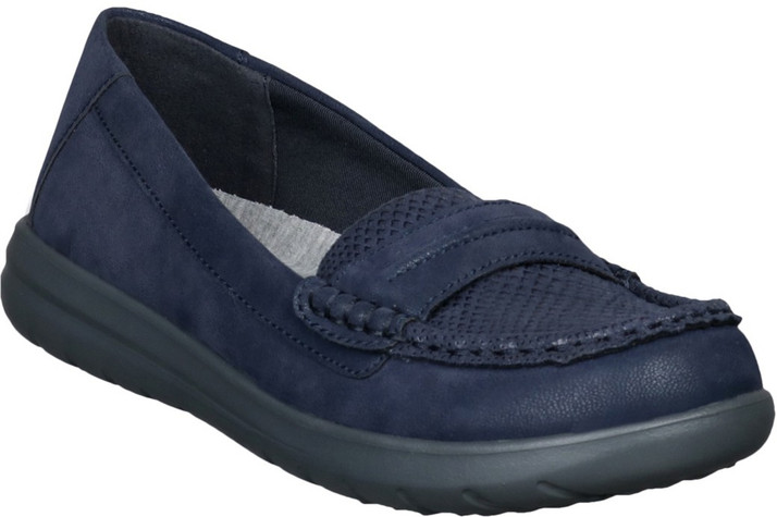 clarks desert boot low