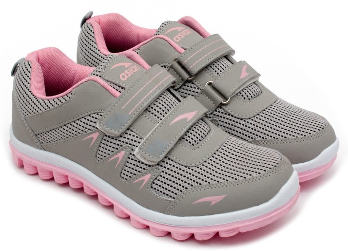 pink walking shoes