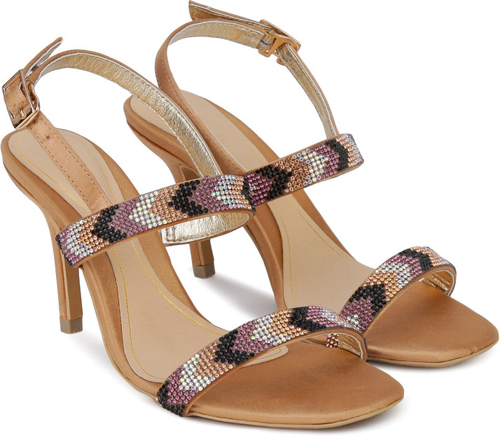 catwalk heels flipkart