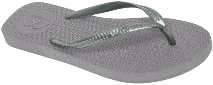 slim fit flip flops