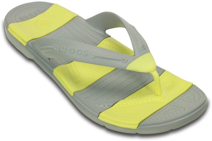 crocs beach line flip flop