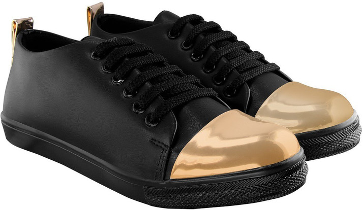women sneakers flipkart