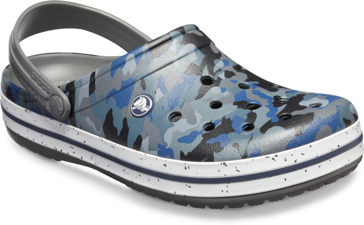 woodland camo crocs