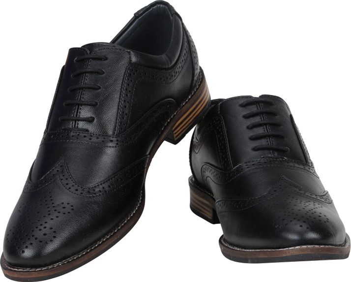 brogue shoes flipkart