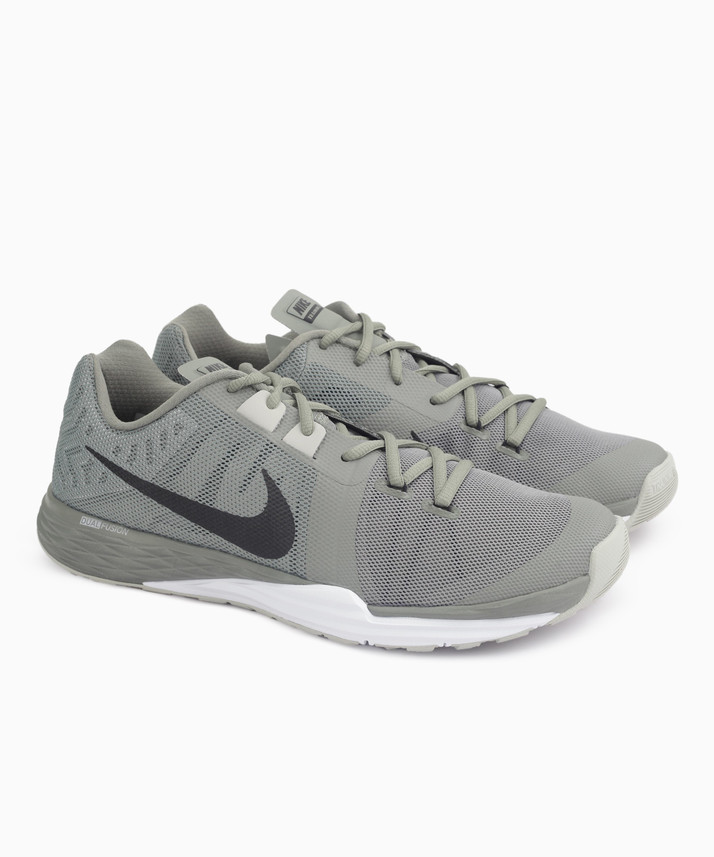 nike training shoes flipkart
