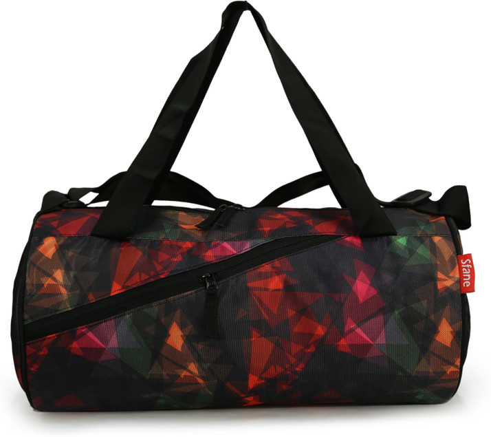 black gym tote bag