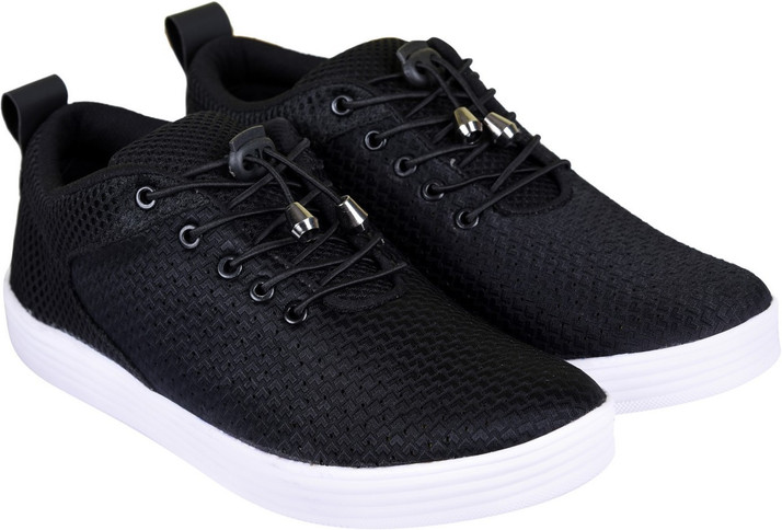 men's sports shoes online india