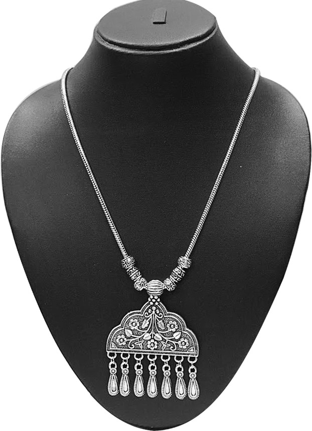 flipkart black metal necklace
