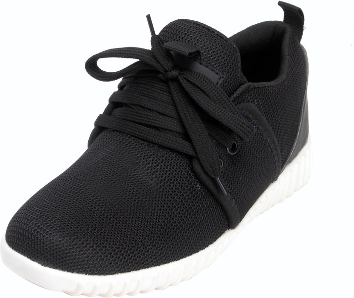 sports shoes for womens flipkart