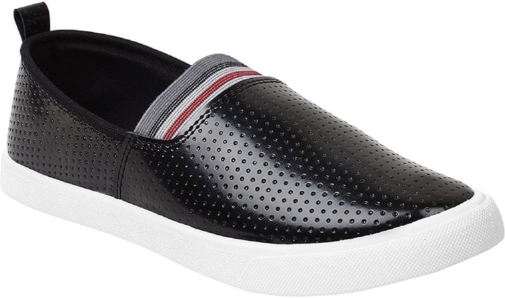 trendy slip ons