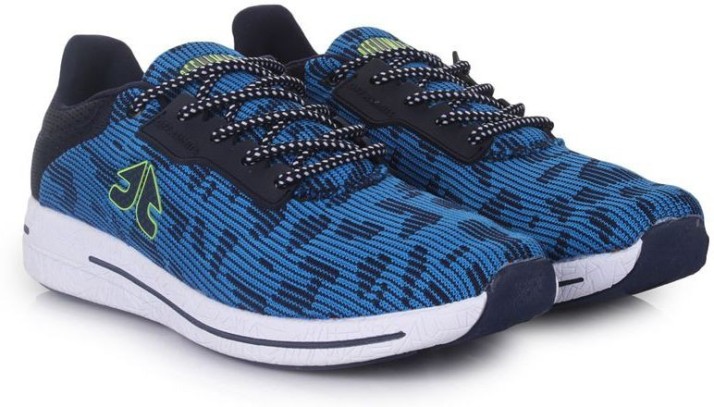 running shoes on flipkart