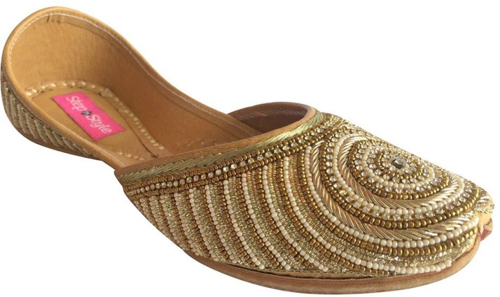 sandals for saree online