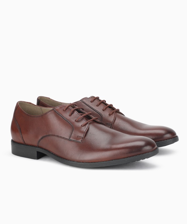 bostonian leather shoes