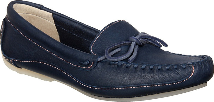 clarks loafers flipkart