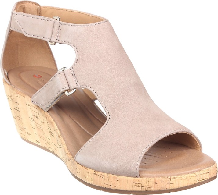 clarks grey wedges