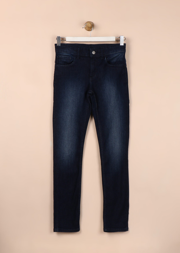 dark blue colour jeans