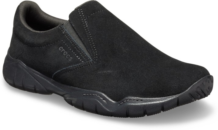 mens suede crocs