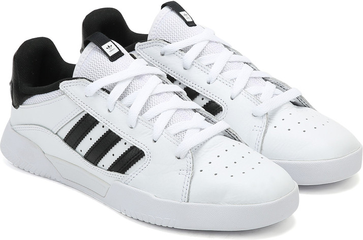 vrx low adidas