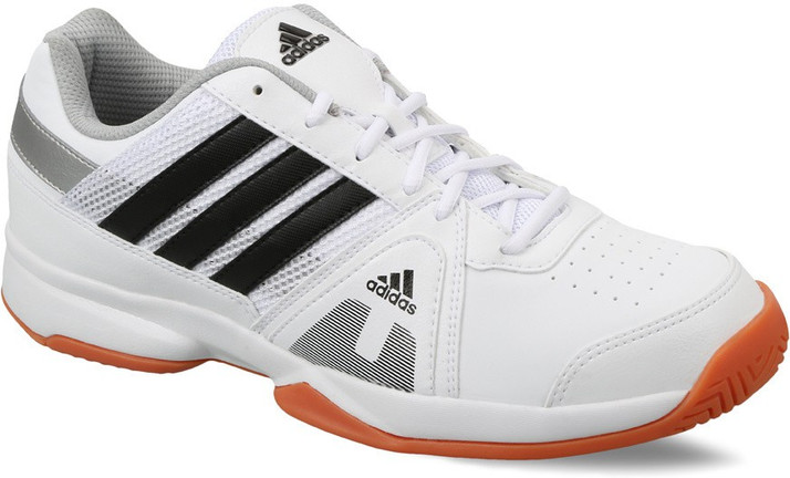 indoor running shoes