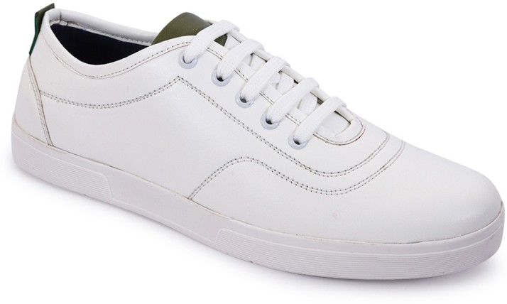 bacca bucci white shoes