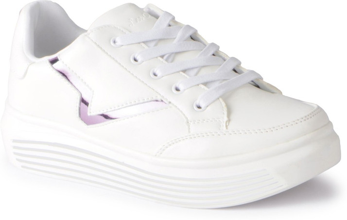 lee cooper sneakers flipkart