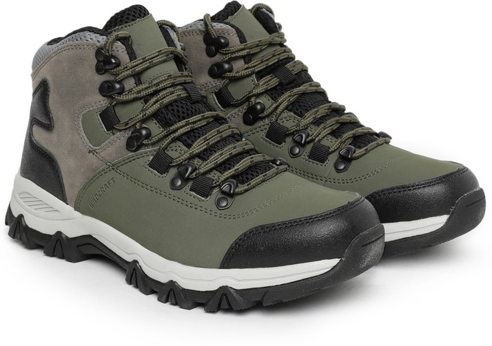 trekking shoes flipkart