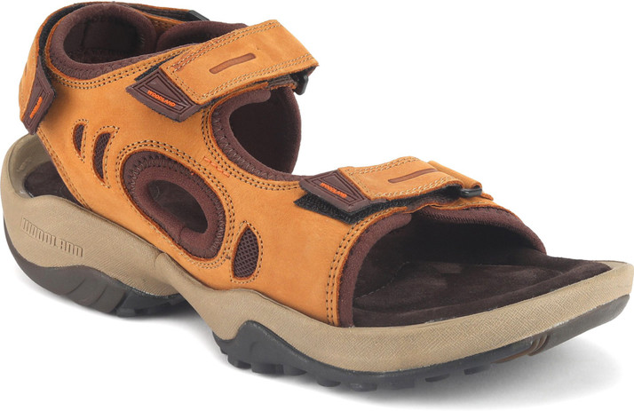 flipkart online shopping woodland sandals