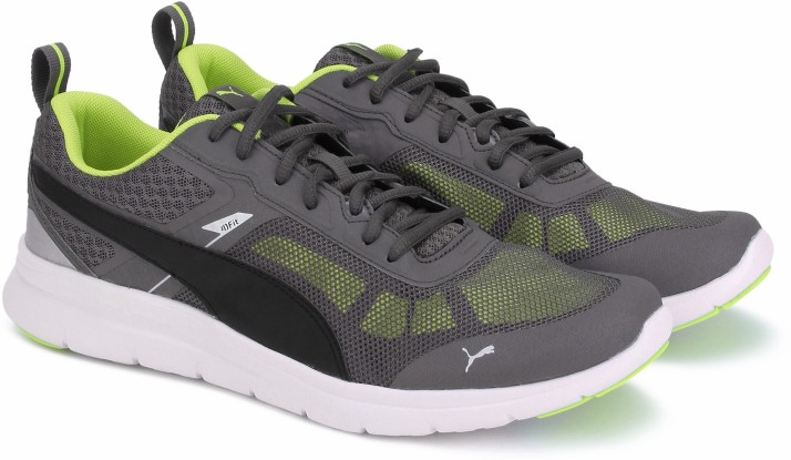puma men's black flex essential running shoes