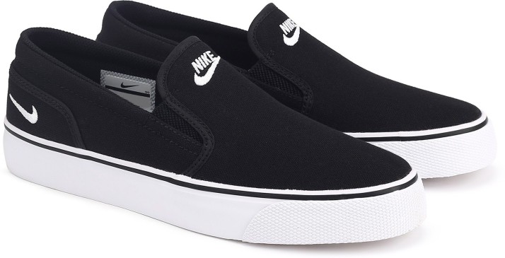nike slip on womens casual shoes